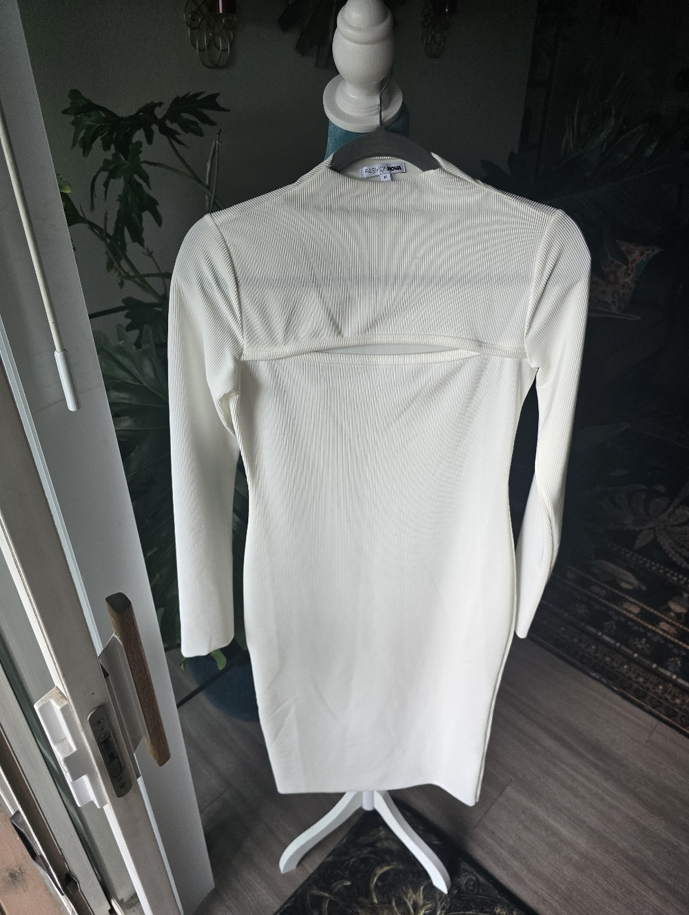 Long-Sleeve White Ribbed Bodycon Dress